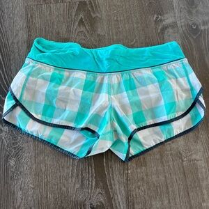 Lululemon Speed Short, checkered teal